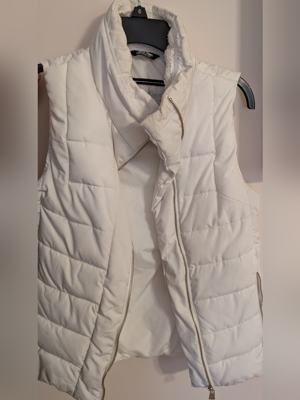 Calvin Klein Women's White Quilted Puffer Vest